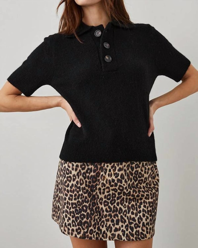 Front of a model wearing a size L Greta Top in Black in Black by Rails. | dia_product_style_image_id:364165